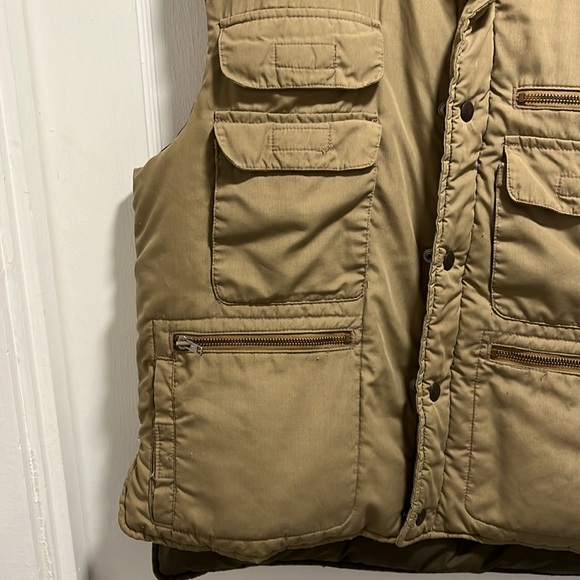 Down Designs Vests - Picture 3 of 14